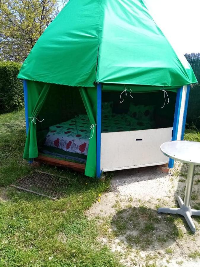Camping Casuta Mihaela Кришан Екстериор снимка