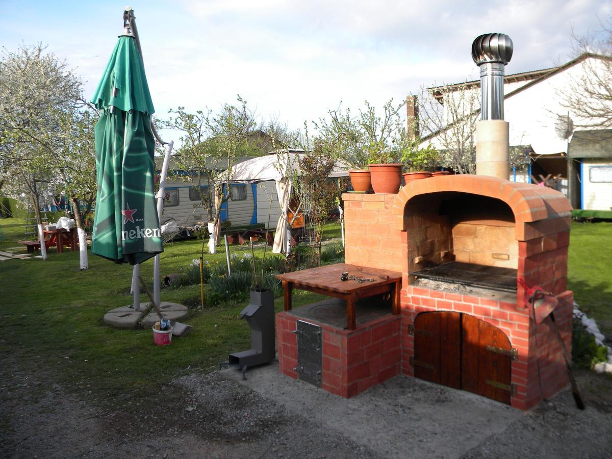 Camping Casuta Mihaela Кришан Екстериор снимка